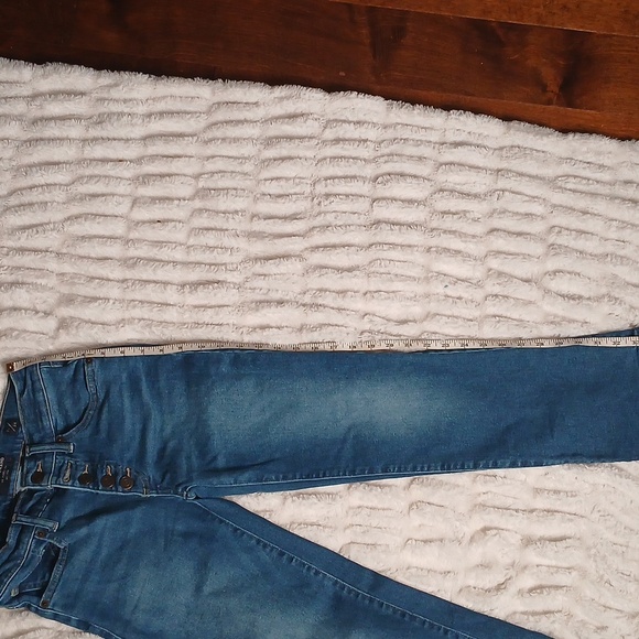 Lucky Brand Women's Blue Jeans - Picture 7 of 8